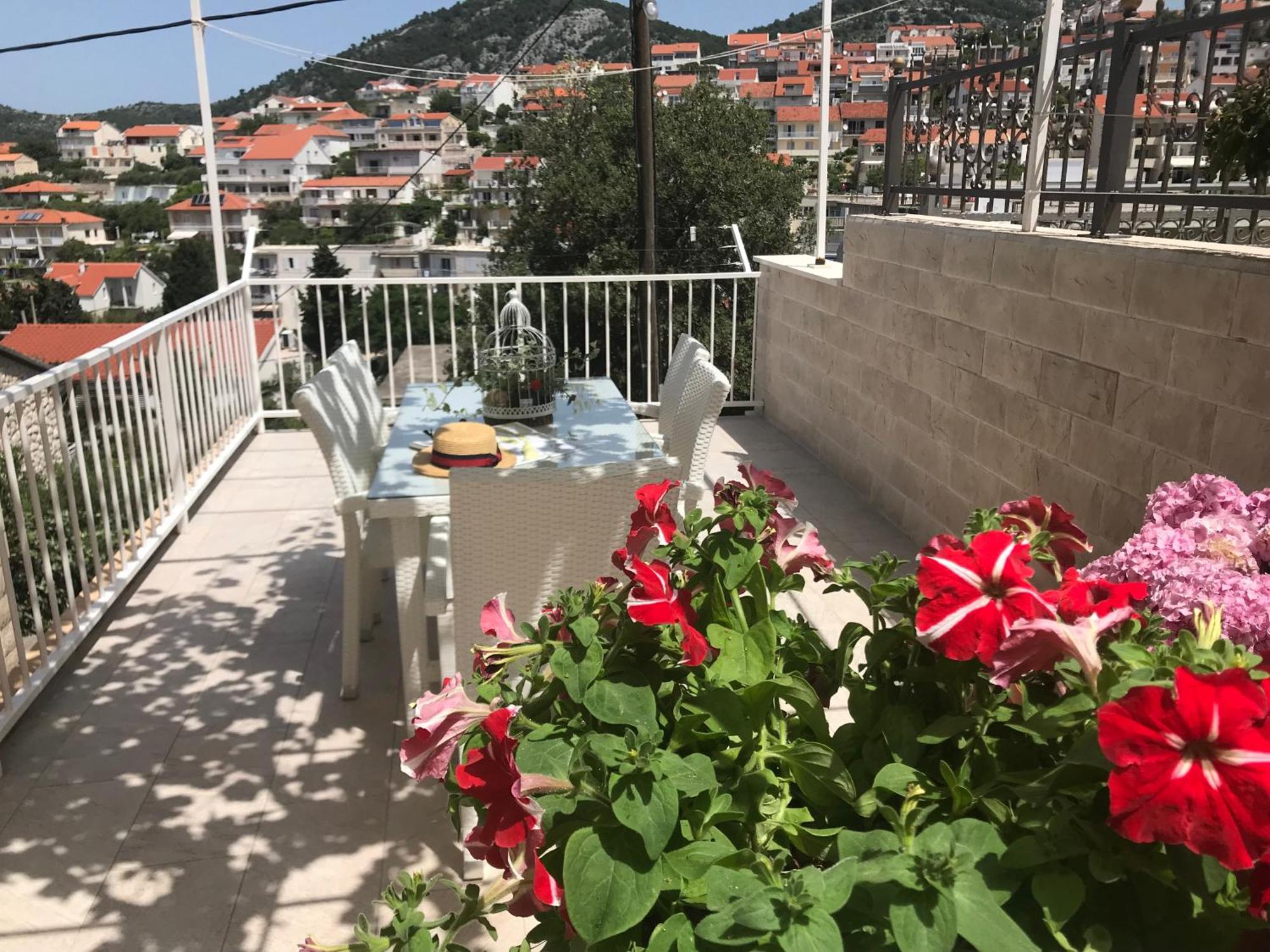 Apartments Sunny Elza Хвар Экстерьер фото